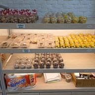 บรรยากาศ ณัฐวัฒน์ เบเกอรี่ สาขาหน้าสวนเสือ ศรีราชา