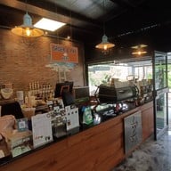 9Feb. CAFE & VEGGIE FARM