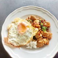 เจ้พัชอาหารตามสั่ง อมตะนคร