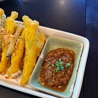 เมนูของร้าน ก๋วยเตี๋ยวเรือ เสือร้องไห้ พระนครศรีอยุธยา