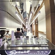 One To Two Coffee อารีย์