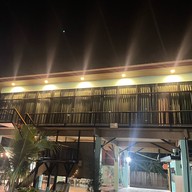 Ban Suan Kratom Cafe & Resort