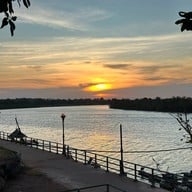 เรือนอาหารวิวมูล