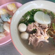 ก๋วยเตี๋ยวปากหม้อบาทเดียว  บางคล้า (ข้างกรมที่ดิน)