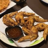 เมนูของร้าน ไม่มีสาขา ร้านอาหารมีแค่สาขาเดียว(ตั้งอยู่บนเส้นบายพาส ทางไปสนามบินเท่านั้น) ลานนา ตะวันวา๒