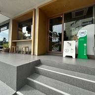 BLOOM PRETZEL & COFFEE พัฒนาการ