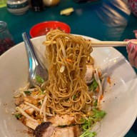 ป๋า เตี๋ยวยำโบราณ