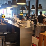 บรรยากาศ ไล-บรา-รี่ : a COFFEE ROASTER by li-bra-ry warehouse 30 , เจริญกรุง 30