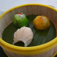 เมนูของร้าน Silver Waves by Boon โรงแรมชาเทรียม ริเวอร์ไซด์