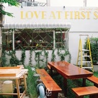 Love At First Sip Cafe