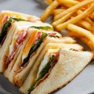 Brainwake Cafe Ploenchit - Shama