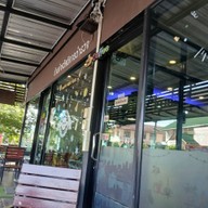 บรรยากาศ ร้านพบปะ คาเฟ่