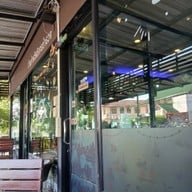 บรรยากาศ ร้านพบปะ คาเฟ่