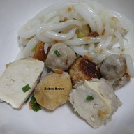 เมนูของร้าน ลี้กวงเฮง ก๋วยเตี๋ยวแคะ พระประแดง