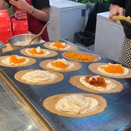 ขนมเบื้องหวานผึ้งน้อย เซ็นทรัลเวิลด์ (Central World)