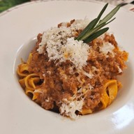 Café Golden • Coffee Pastry Pasta -