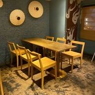 Thai Niyom Cuisine มหาทุนพลาซ่า