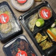 ข้าวแกง & ปลาทู Siam Square Soi 10