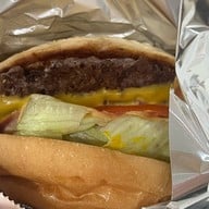 Barney’s Burger Joint Sukhumvit 23