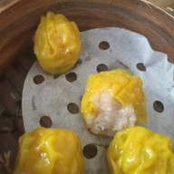 โชคดี แต่เตี้ยม สุราษฎร์ธานี