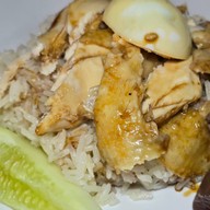 ข้าวมันไก่บ้านเชฟหมง