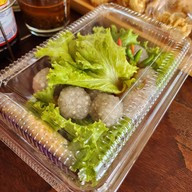 เมนูของร้าน เด่น เนื้อตุ๋น หมูตุ๋น ฯลฯ สาขานวมินทร์
