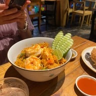 Thai Niyom Cuisine มหาทุนพลาซ่า