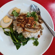 เมนูของร้าน บ้านเป็ดสุขใจ