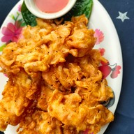 ลาบลุงเอ๋ สนามชัย