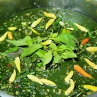 ลาบลุงเอ๋ สนามชัย