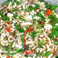 ลาบลุงเอ๋ สนามชัย