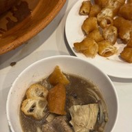 หอมหมื่นลี้ บักกุ๊ดเต๋ หมูตุ๋นคำโต รัชดาภิเษก - สุทธิสาร - ลาดพร้าว (เพียง 5 km จากแยกห้วยขวาง) สุทธิสาร
