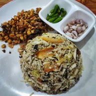 เมนูของร้าน ประชาธิปไตยกินได้ - Delicious Democracy