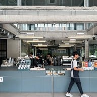 Factory Coffee - HQ ทาวน์อินทาวน์