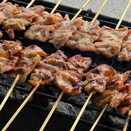 หมูปิ้งมหาบัณฑิต หมูมันน้อย ตำนาน 13 ปี ✨👍🏻