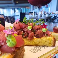 เมนูของร้าน UNO MAS Centara Grand at CentralWorld