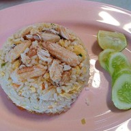 เล็ก เล็กอาหารตามสั่งทะเล แปลงยาว