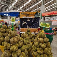 ตลาดสี่มุมเมือง