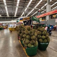 ตลาดสี่มุมเมือง