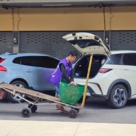 ตลาดสี่มุมเมือง