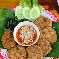 ร้านปลาเขื่อนทองผาภูมิ