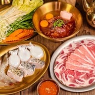 หนึ่งในใจ สุกี้คั่วโบราณ & หมูกระทะ ศาลายา