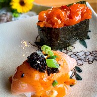 ร้านอาหารญี่ปุ่นซะคะนะซาชิมิ -