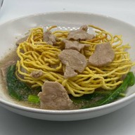 กวง ราดหน้ายอดผัก