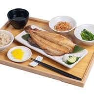 FitFish ปลาย่าง อาหารคลีน (Healthy Grilled Bento) สุขุมวิท 46