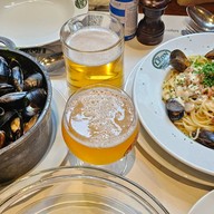เมนูของร้าน Chez Leon