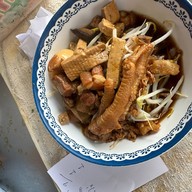 ป๋องเกี๋ยวเตี๋ยวหลอดทรงเครื่อง