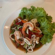 👍ยำยำแซ่บ ลูกชิ้นปิ้งรสเด็ด👍