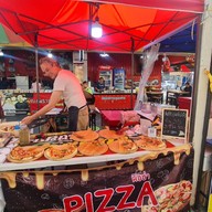 คันนาพิซซ่า แป้งสด นาโปลีสไตล์