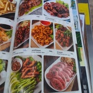 เมนู ร้านลาบอุบล คนตระการ แยก สาทร (หัวมุมฝั่ง ถ.เจริญราษฏ์)